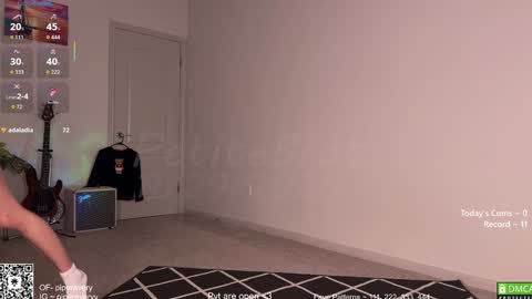 PiperAvery online show from November 2025 04:54:01 PM