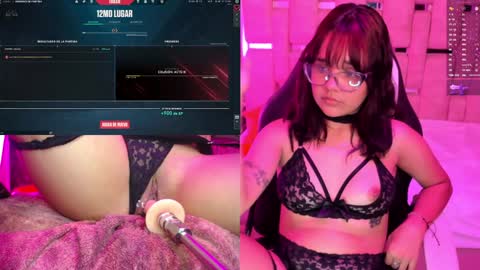 Snapshot of petitesally_ chatting on December 2024 07:58:01 AM Sally online show from December 2024 07:58:01 AM