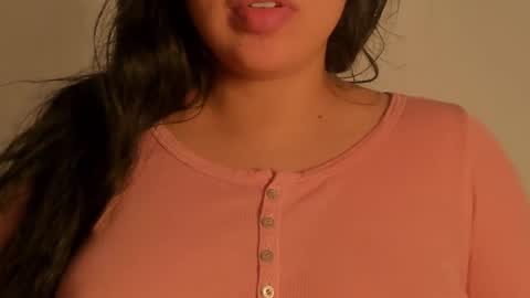 Snapshot of petitgirl_ chatting on November 2025 08:14:01 PM J A S S online show from November 2025 08:14:01 PM