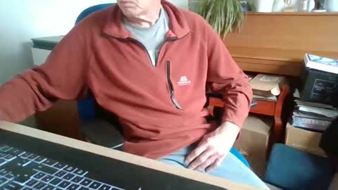 petitwilly online show from May 2026 08:31:02 AM