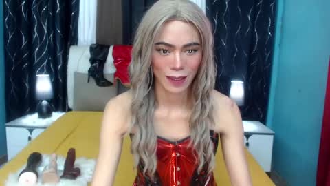 Snapshot of pettie_bigload chatting on January 2025 03:27:02 AM Jim online show from January 2025 03:27:02 AM