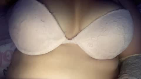 Snapshot of peular chatting on April 2026 07:39:02 PM peular online show from April 2026 07:39:02 PM