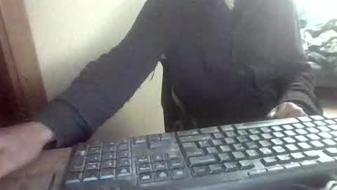 Snapshot of peyo873996 chatting on April 2026 07:21:02 PM peyo873996 online show from April 2026 07:21:02 PM