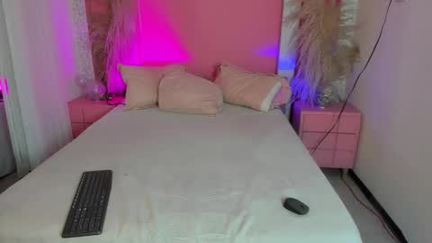 peytonn_monroe online show from November 2025 12:05:02 PM