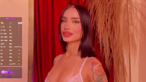 Snapshot of peytonreeds chatting on November 2025 03:07:01 AM Pet Rees online show from November 2025 03:07:01 AM