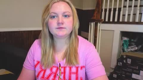 PhatAssBlond online show from February 2026 06:15:01 PM