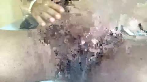 Snapshot of phil97224 chatting on February 2026 12:25:01 PM Philou972 online show from February 2026 12:25:01 PM