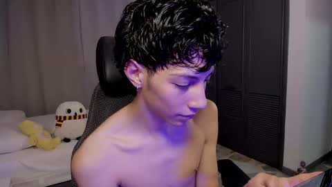 Snapshot of philipe_moonlight_ chatting on May 2026 02:52:02 AM Phil. INDEPENDENT MODEL online show from May 2026 02:52:02 AM