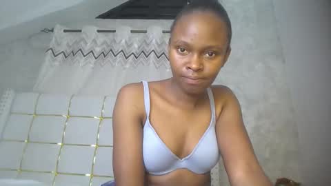 phoebe online show from February 2026 08:05:01 PM