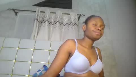 phoebe online show from February 2026 07:11:01 PM