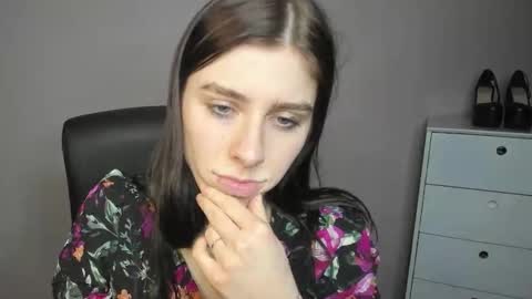 P I A online show from December 2025 02:43:02 PM