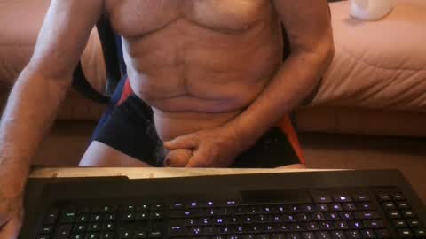 Snapshot of piavola chatting on July 2026 03:44:02 AM piavola online show from July 2026 03:44:02 AM