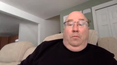 Snapshot of pickme11113 chatting on March 2025 12:44:02 PM pickme11113 online show from March 2025 12:44:02 PM