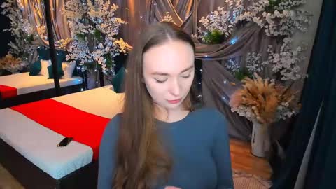 Emelie online show from February 2025 03:21:02 PM