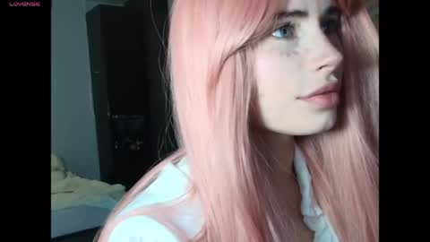 Piera online show from April 2026 07:25:02 PM