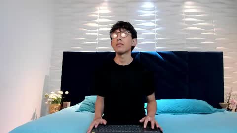 Pierre Leroy online show from July 2026 03:30:02 AM