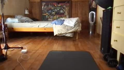 pierrohhh online show from October 2025 08:35:01 AM