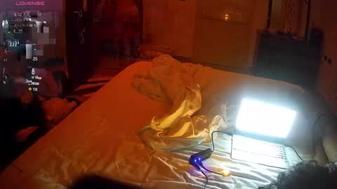 coupleofgods online show from October 2025 06:50:02 PM