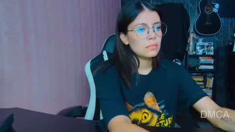 Snapshot of piixiie_d_oll chatting on September 2025 02:59:02 AM Andrea G online show from September 2025 02:59:02 AM