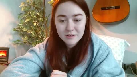 PilloGoddess online show from November 2025 07:19:01 AM