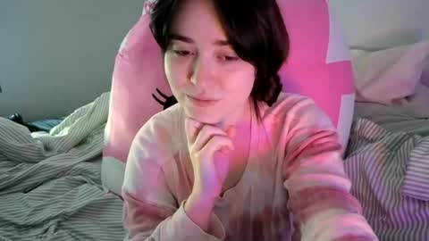 Snapshot of pillogoddess chatting on June 2026 02:24:02 AM PilloGoddess online show from June 2026 02:24:02 AM