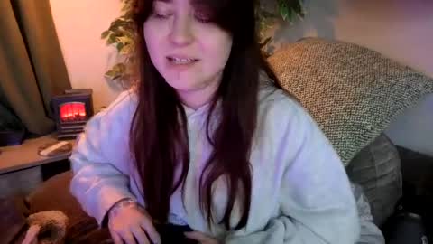 Snapshot of pillogoddess chatting on August 2026 07:18:01 AM PilloGoddess online show from August 2026 07:18:01 AM