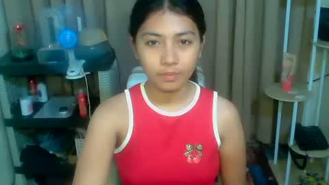 Snapshot of pinay_aangel chatting on March 2026 12:11:01 AM pinay_aangel online show from March 2026 12:11:01 AM