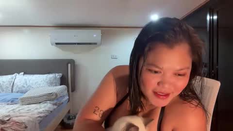 Snapshot of pinay_feb chatting on September 2025 02:22:02 AM Hot Feb online show from September 2025 02:22:02 AM