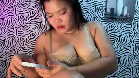 Snapshot of pinay_feb chatting on November 2025 09:08:01 AM Hot Feb online show from November 2025 09:08:01 AM