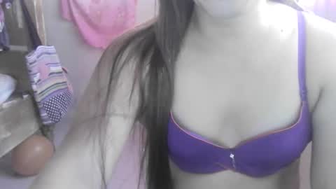 Snapshot of pinay_morena123 chatting on November 2025 03:45:02 AM Perena online show from November 2025 03:45:02 AM