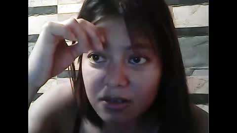 Snapshot of pinayhairyflower chatting on April 2026 01:53:02 AM Nica online show from April 2026 01:53:02 AM