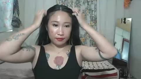 Snapshot of pinayhotty_yumie chatting on May 2026 08:00:02 AM yumie online show from May 2026 08:00:02 AM