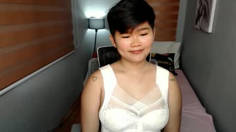 Snapshot of pinayprincesslyn chatting on January 2025 11:04:02 AM Lyn the Lesbian online show from January 2025 11:04:02 AM