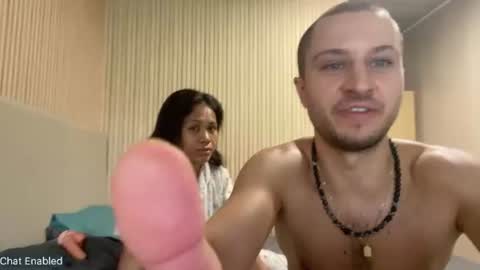 Snapshot of pinaywhitecouple chatting on June 2026 01:00:02 AM PinayWhiteCouple online show from June 2026 01:00:02 AM