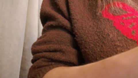       online show from December 2025 06:49:01 PM