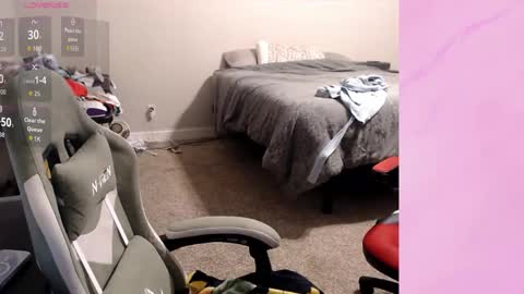 Snapshot of pineappleprincess1 chatting on May 2026 12:38:01 AM Pineapple Princess online show from May 2026 12:38:01 AM