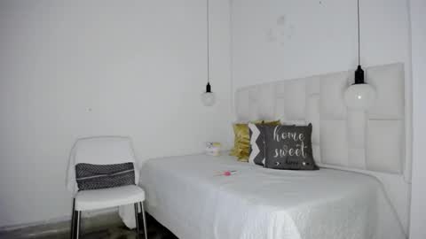 tiffany online show from September 2025 08:54:01 PM