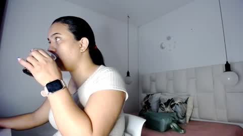 tiffany online show from September 2025 08:14:01 PM