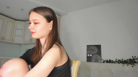 Snapshot of pink_banny chatting on April 2026 04:54:01 PM Alex online show from April 2026 04:54:01 PM