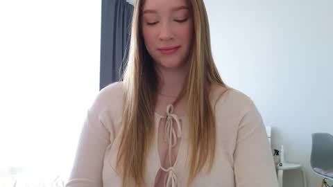 Snapshot of pink_rosee_ chatting on July 2026 03:00:02 AM online show from July 2026 03:00:02 AM