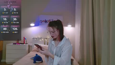 Snapshot of pink_seagull chatting on January 2025 05:48:01 PM Eva online show from January 2025 05:48:01 PM