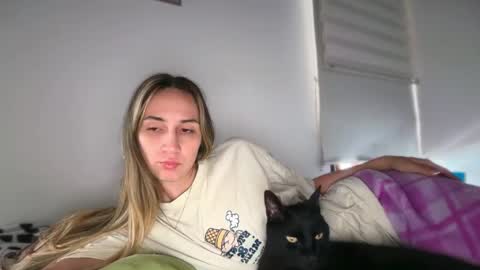 Snapshot of pinkilola chatting on May 2026 01:38:02 PM Pinkilola online show from May 2026 01:38:02 PM