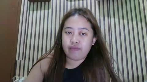 Snapshot of pinkish_shine chatting on May 2026 08:58:02 PM Hi its me shine online show from May 2026 08:58:02 PM