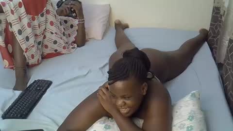 pinky online show from October 2025 07:48:02 PM