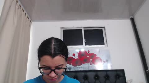 Snapshot of pinky_f00x chatting on April 2026 07:31:02 PM pinky_f00x online show from April 2026 07:31:02 PM