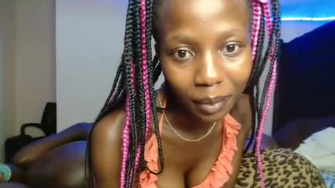 Snapshot of pinky_niela chatting on November 2025 04:00:02 AM Pinky online show from November 2025 04:00:02 AM