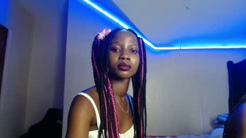 Snapshot of pinky_niela chatting on November 2025 03:36:02 PM Pinky online show from November 2025 03:36:02 PM