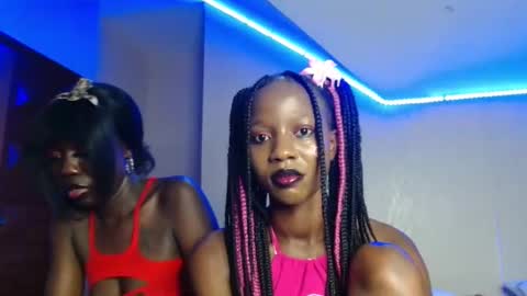 Snapshot of pinky_niela chatting on November 2025 04:00:01 PM Pinky online show from November 2025 04:00:01 PM