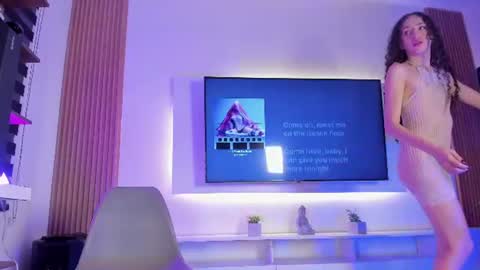 Snapshot of pinky_peach_ chatting on June 2026 02:46:02 AM Peachy online show from June 2026 02:46:02 AM