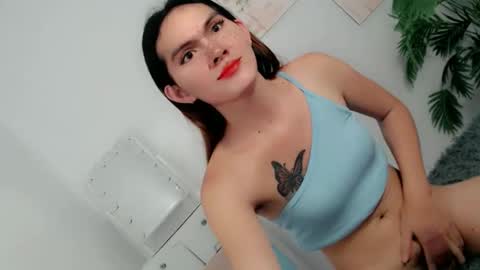 pinky_web03 online show from October 2025 02:15:01 AM